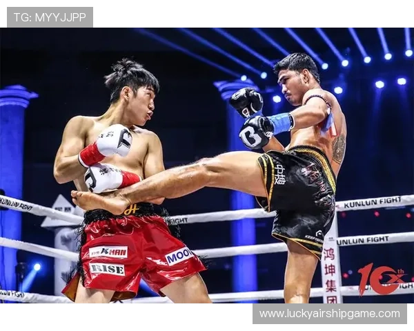 韩国名将李星玄强势登顶Glory105 判定力压麻火佑太郎夺胜