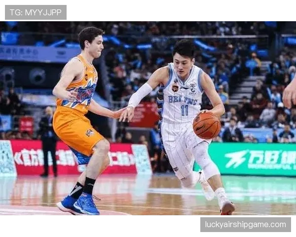 播客节目热议：球迷是否过于依赖数据而忽视了“防守存在感”？